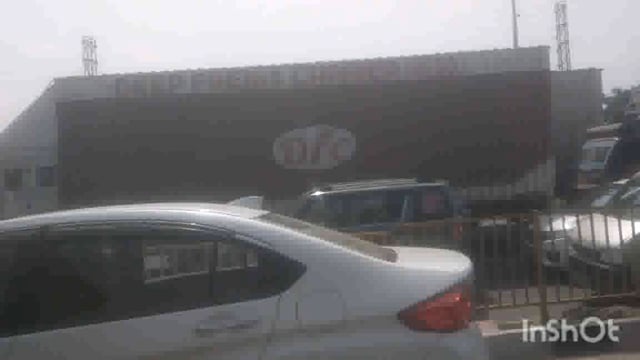 मथुरा नरौली पुल कार्य चलने के कारण आए दिन काफी लंबा जाम देखने को मिलता है 