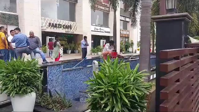 उत्तर प्रदेश-

लखनऊ,NCR ,दिल्ली समेत उत्तर भारत के कई स्थानों पर भूकंप के झटके महसूस किये गये !!
तेज झटके के बाद लोग ऑफिस व घरों से बाहर निकले भूकंप का केंद्र नेपाल बताया गया नेपाल में भारी नुकसान की आशंका।✍️✍️