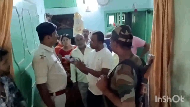 लखीसराय  कवैया थाना क्षेत्र के पंजाबी मोहल्ला गली नंबर 10 में अज्ञात चोरों ने एक घर में गहने और नगदी पर किया हाथ साफ 