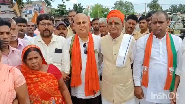 भाजपा कार्यकर्ताओं ने पश्चिमी मंडल का किया बूथ सत्यापन