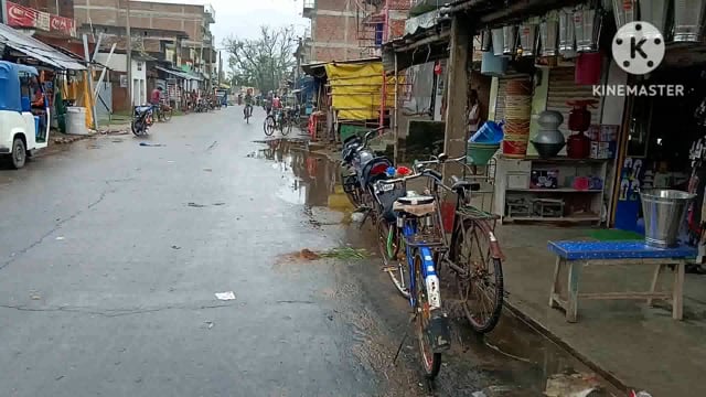 फुल्लीडुमर प्रखंड में एक सप्ताह से हो रहे बारिश से आम जनजीवन अस्त-व्यस्त 