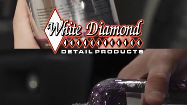 White Diamond Platinum Wash & Wax 750 ml – autošampon s voskem a ochranou proti soli