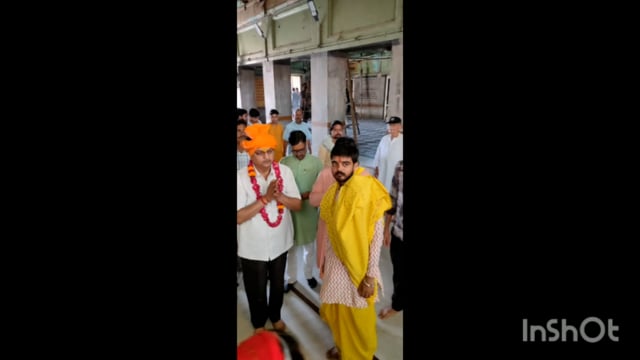 मथुरा महानगर अध्यक्ष घनश्याम लोधी जी पधारे गिरिराज जी की शरण विधि विधान द्वारा की पूजा अर्चना 