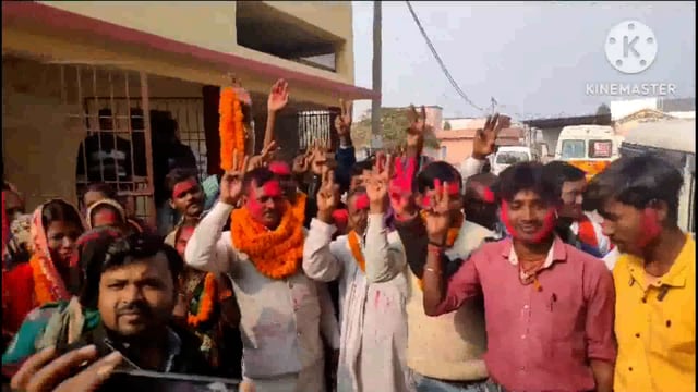 मत्स्यजीवी सहयोग स0लि0 फुलीडुमर के चुनाव हेतु नामांकन के पहलेदिन अध्यक्ष पद के लिए परमानंद मंडल ने नामांकन पत्र दाखिल कि