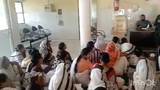 आशा व आशा संगिनियों की एक विशेष बैठक हुई आयोजित