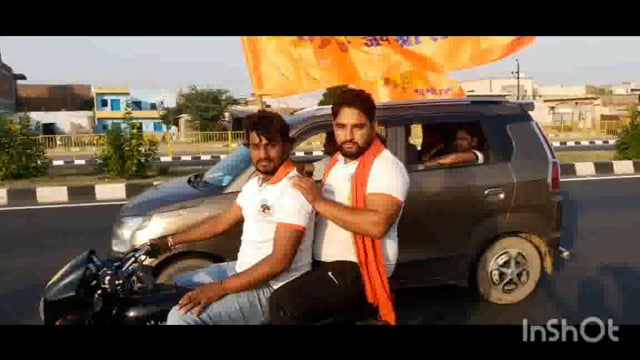 आगरा मथुरा नेशनल हाईवे बजरंग दल द्वारा निकाली गई रैली