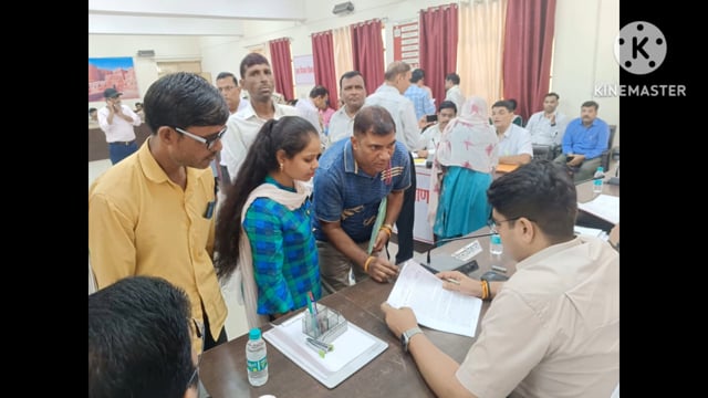 संपूर्ण समाधान दिवस के अवसर पर सदर तहसील पहुंचे जिलाधिकारी भानु चंद्र गोस्वामी जिलाधिकारी ने परियों की सनी सनी और समाधान