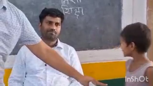  प्राथमिक विद्यालय परास खाल में लोकतंत्र जागरूकता के तहत बच्चों ने चुनाव के माध्यम से अध्यक्ष व मंत्री का किया चुनाव