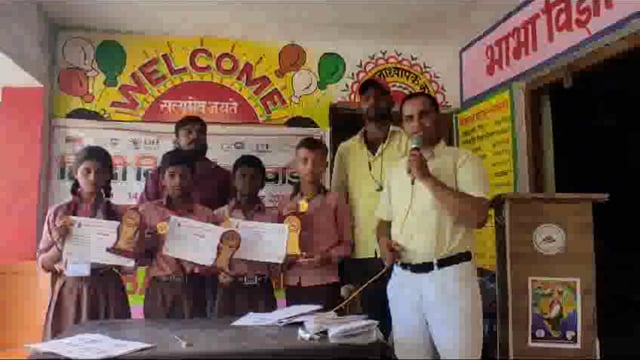 वजीरगंज (गोंडा) विश्व भर में भारत को पहचान दिलाने वाली मातृभाषा हिंदी को प्रोत्साहित करने व उसकी विशेषता को बताने के उद्