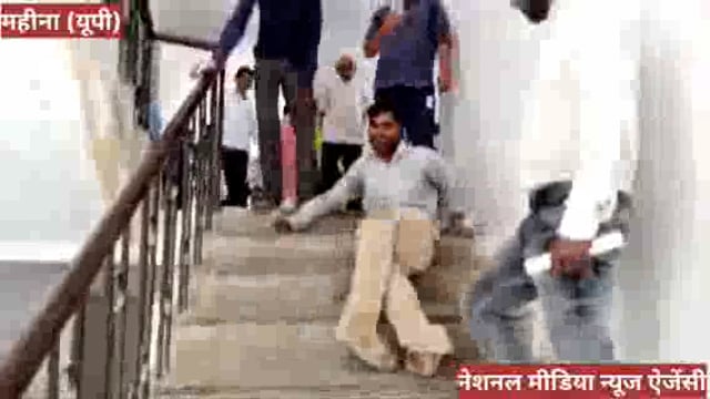 दिव्यांग ने डीएम से लगाई आवास दिलाने की गुहार