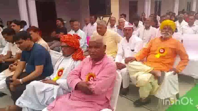 ऑल इंडिया धनगर समाज महासंघ द्वारा मथुरा में मेधावी छात्राओं को सम्मानित किया