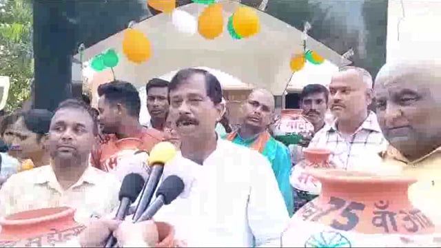 मेरा देश मेरी माटी के तहत निकाली गई यात्रा हजारों की संख्या में लोगों ने किया सहयोग