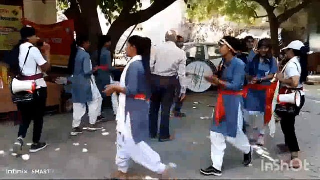 राजकीय महाविद्यालय की छात्राओं ने मतदाता जागरूकता कैंप माट तहसील परिसर में लगाया पंजीकरण के लिए किया जागरूक