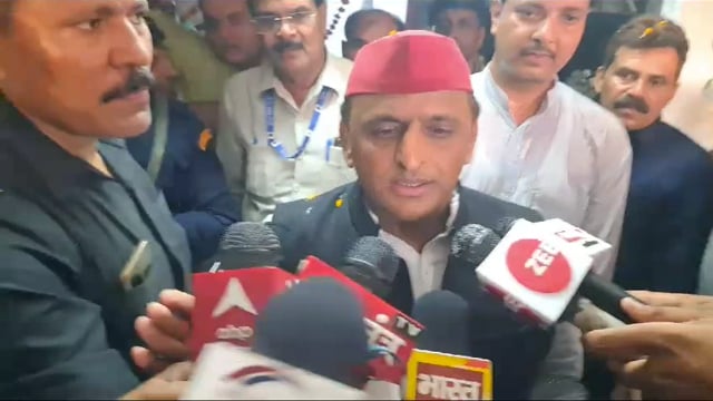 कानपुर देहात एक निजी कार्यक्रम में पहुंचे उत्तर प्रदेश समाजवादी पार्टी के राष्ट्रीय अध्यक्ष अखिलेश यादव जी प