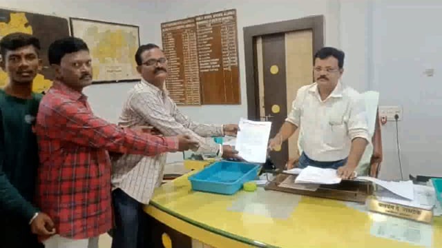 *अहेरी ते सुभाषनगर राज्यमहामार्गाची दुरवस्था; या मार्गावरून प्रवास करायचा कसा..?* 