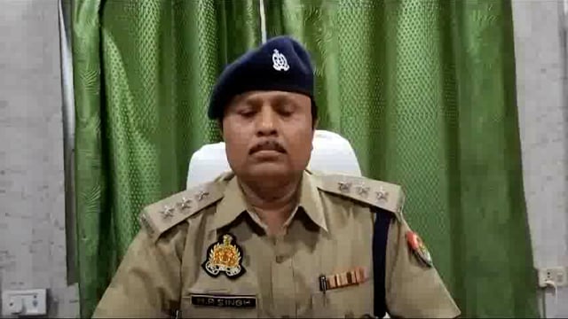 थाना कोतवाली औरैया क्षेत्रान्तर्गत एक महिला द्वारा फाँसी लगाने की सूचना के सम्बन्ध में क्षेत्राधिकारी सदर द्वारा दी गयी 