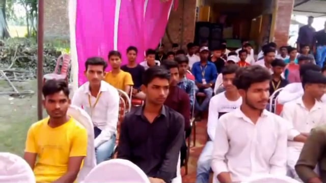 तनुज कम्प्यूटर सेंटर पर शिक्षार्थियों को प्रमाण पत्र वितरित किया गया
जीवन शिक्षा से बढ़कर कोई दूजा धन नही