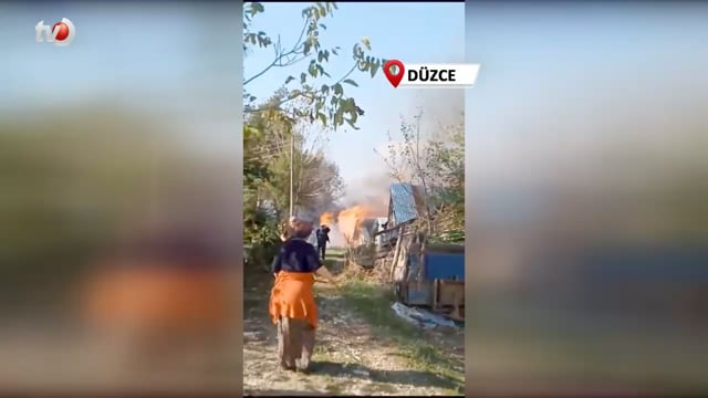 Düzce'de Çıkan Yangında 5 Samanlık Küle Döndü