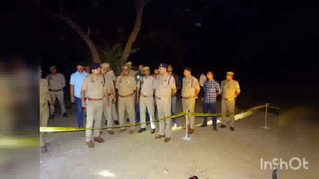 थाना जैत क्षेत्र में दो चैन स्नैचर शातिर बदमाशों से हुई पुलिस मुठभेड़ एक गोली लगने से घायल