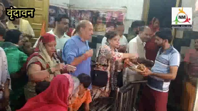 नवरात्रि के पहले दिन देवी माता के मंदिरों में दर्शन करने को उमड़ी भक्तों की भारी भीड़, पुलिस की नहीं कोई व्यवस्था।