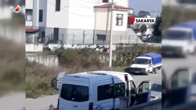 Gençlerin Tekme Tokat Kavgası Kamerada