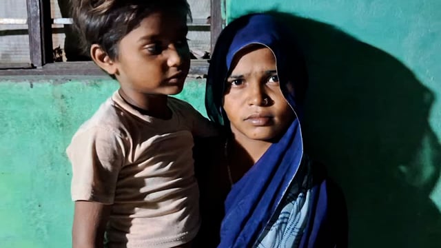 मथुरा की सुरीर पुलिस ने ऑपरेशन मुस्कान के तहत एक नाबालिक बच्ची को 24 घंटे में बरामद कर परिजनों को सोपा