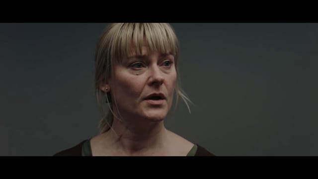 Miehen Vaimo reference still