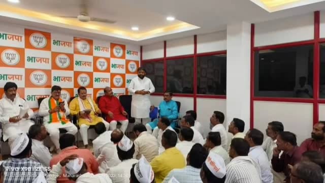 भाजपा कार्यालयात बूथ घर चलो अभियान आढावा बैठक संपन्न