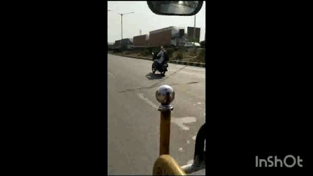 थाना रिफाइनरी गांव बाद पर आए दिन जाम के हालात देखने को मिलते हैं काफी लंबा जाम लगा रहता है