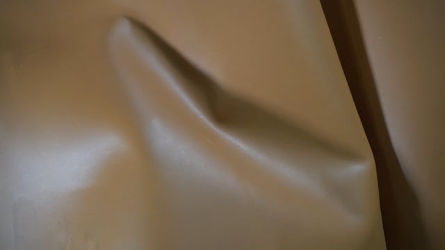 Lorenzo Veg-Tanned Firm Cowhide