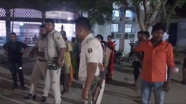 सवारी गाड़ी से कट कर 31 वर्षीय युवक की हुई दर्दनाक मौत, परिजनों में मचा हाहाकार