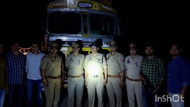 मथुरा में छाता पुलिस व स्वाट टीम की बरसाना पुल पर हुई मुठभेड़ एक बदमाश गोली लगने से घायल 