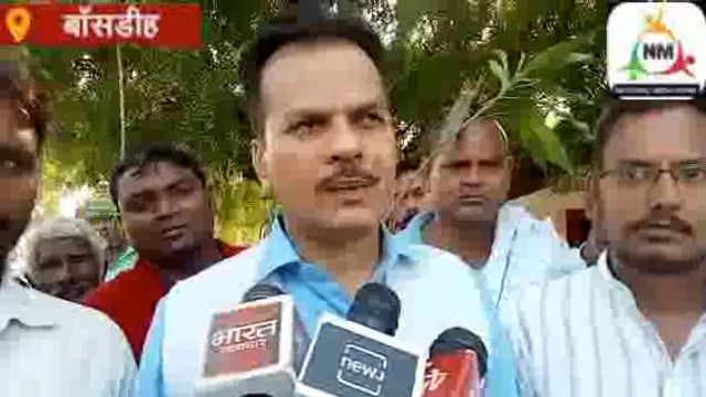 समरथ पार में एडीआरएम निर्भय नरायण सिंह ने वृक्षारोपण के दौरान कहा कि जहां हरियाली  वही खुशहाली