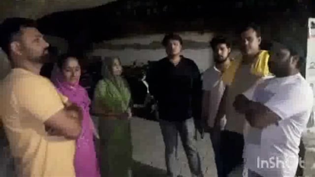 मंदिर के पुजारी पर हुआ जानलेवा हमला किया फायर पुलिस ने दो को लिया हिरासत में लगी मामले की कार्रवाई