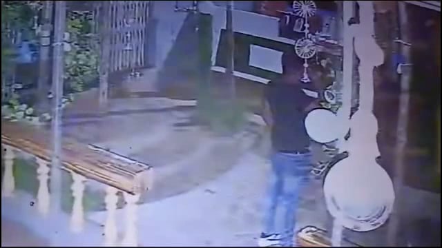 राजवाडा हॉटेल मालकास बेदम मारहाण,ग्रामीण पोलीस ठाण्यात गुन्हा दाखल