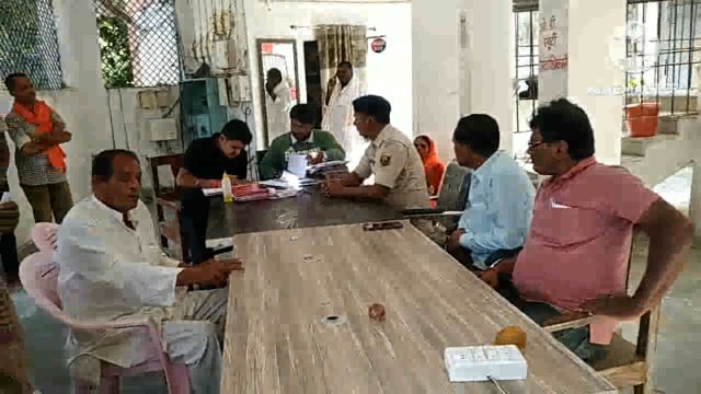 सिरदला व परना डाबर थाना परिसर में भूमि विवाद से संबंधित मामलों को लेकर जनता दरबार का किया गया आयोजन