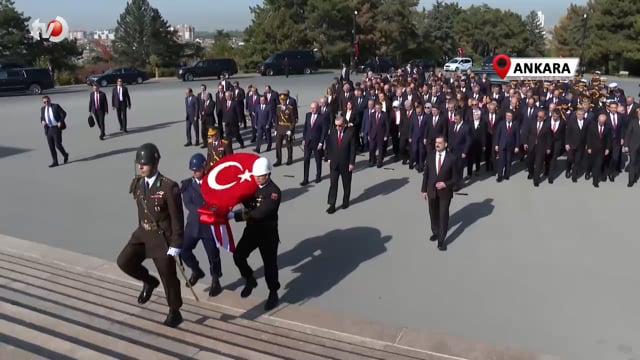 Devlet Erkanı Atatürk'ün Huzurunda