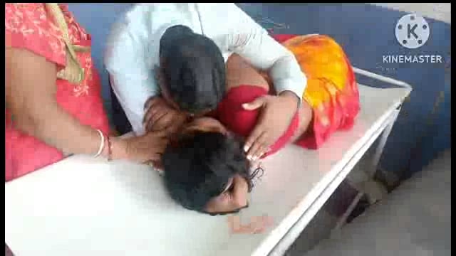 सूर्यगढ़ा -फोर व्हीलर के धक्का से महिला जख्मी इलाज के बाद गंभीर स्थिति में किया गया रेफर।