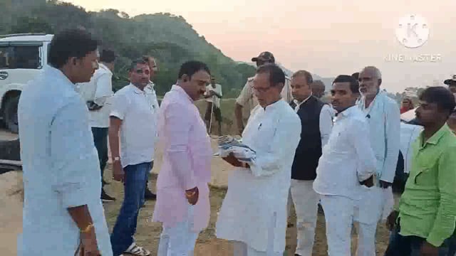 किसानों की मूलभूत सिंचाई समस्या के समाधान को लेकर विधायक सिंचाई विभाग के पदाधिकारी के साथ किया निरीक्षण, दिए निर्देश