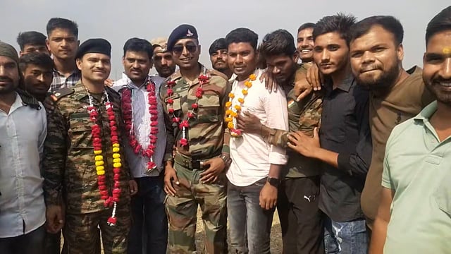 बाघराय और बंसियारा के युवाओं का इंडियन ऑर्मी में हुआ चयन डी जे के साथ साथियों ने लोसनापुर ग्राउंड पर लहराया परचम,