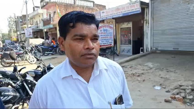 बलरामपुर सादुल्लानगर प्रसूता मौत मामले को लेकर सुनिए क्या कुछ कहती है जनता।