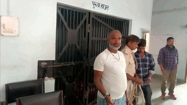 सूर्यगढ़ा -मारपीट के मामले में एक नामजद अभियुक्त को गिरफ्तार कर भेजा गया लखीसराय जेल।