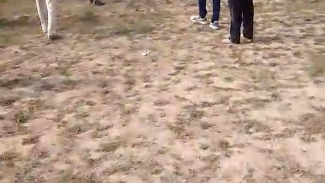 खेत में ट्रैक्टर हटाने को लेकर दबंगों ने धारदार हथियार से खेत मालिक और बेटे को किया घायल सूत्रों से आई खबर