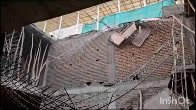 मथुरा के थाना हाईवे क्षेत्र के अंतर्गत जमुना धाम कॉलोनी में निर्माणाधीन कोठी का गिरा लेटर मजदूर की हुई मौत