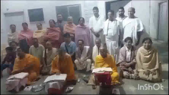 मथुरा के राधा कुंड में अहोई अष्टमी स्नान पर मणिपुर के भक्तों का जाता पहुंच भक्ति में हुआ शराबोर