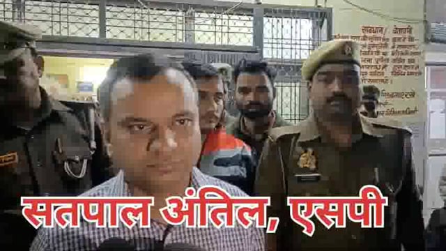 पुलिस मुठभेड़ में हिस्ट्रीशीटर के पैर में लगी गोली
पुलिस अधिक्षक सतपाल अंतिल की बाईट
थाना मांधाता