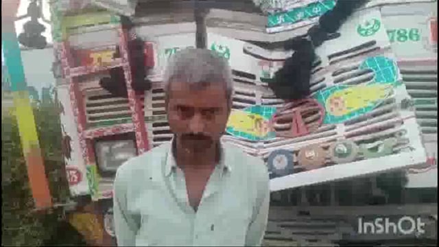 थाना फरह नेशनल हाईवे मथुरा टू आगरा कुरकंदा अमन पेट्रोल पंप पर बड़ा हादसा होने से टला