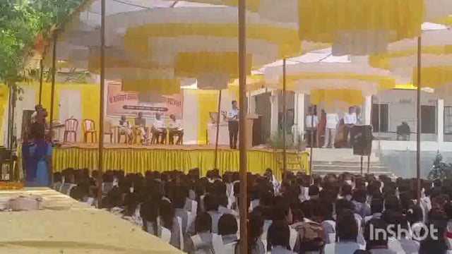 सुरापुर में श्री सालिकराम जयसवाल स्वतंत्रता 
 सेनानी बालिका इंटर कॉलेज में वार्षिकोत्सव कार्यक्रम का हुआ आयोजन