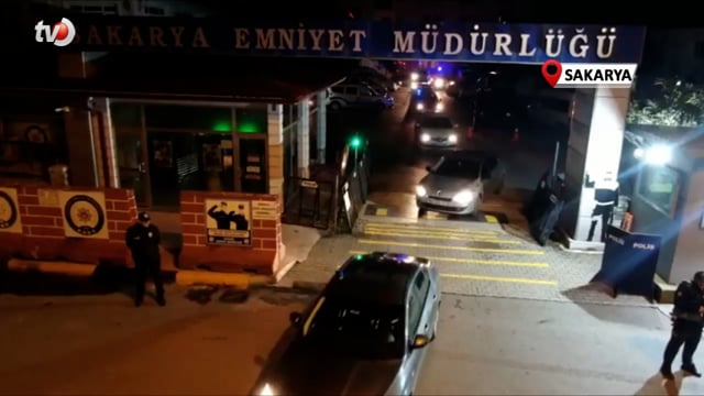 Sosyal Medyadan Husumetlilerine Silahla Gözdağı Veren 7 Şüpheli Yakalandı