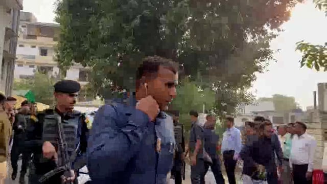 उत्तर प्रदेश-
CM योगी आदित्यनाथ,DCM ब्रजेश पाठक पूर्व मंत्री आशुतोष टण्डन के चौक (लखनऊ) स्थित आवास पहुँचे,पार्थिव शरीर पर श्रद्धा सुमन अर्पित करेंगे !!